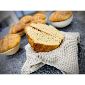 ŽLUTO-FIALOVÝ KVASOVÝ CHLÉB AMBROSIAS (KAMUT KHORASAN) cca 900g